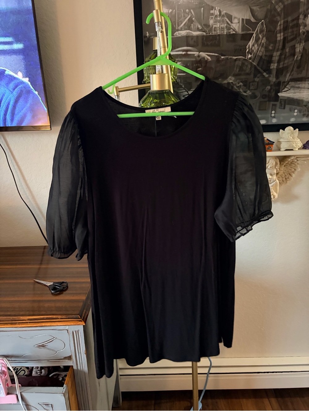 Les Serein Women's Black Sheer Sleeve Blouse size 2XL
